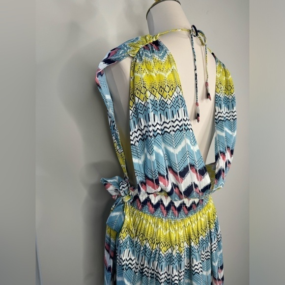 Gorgeous America and Beyond Chevron Pattern Beach Bathing Suit Coverup Dress - Picture 5 of 14